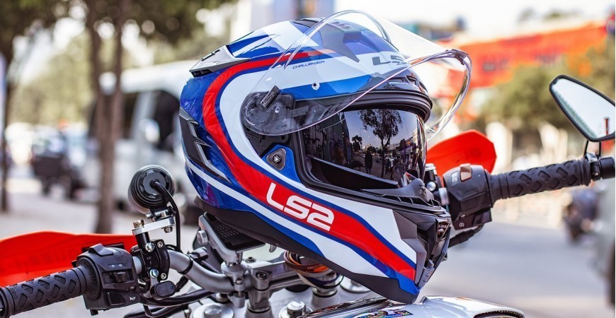 ¿Qué tipos de cascos de moto existen?